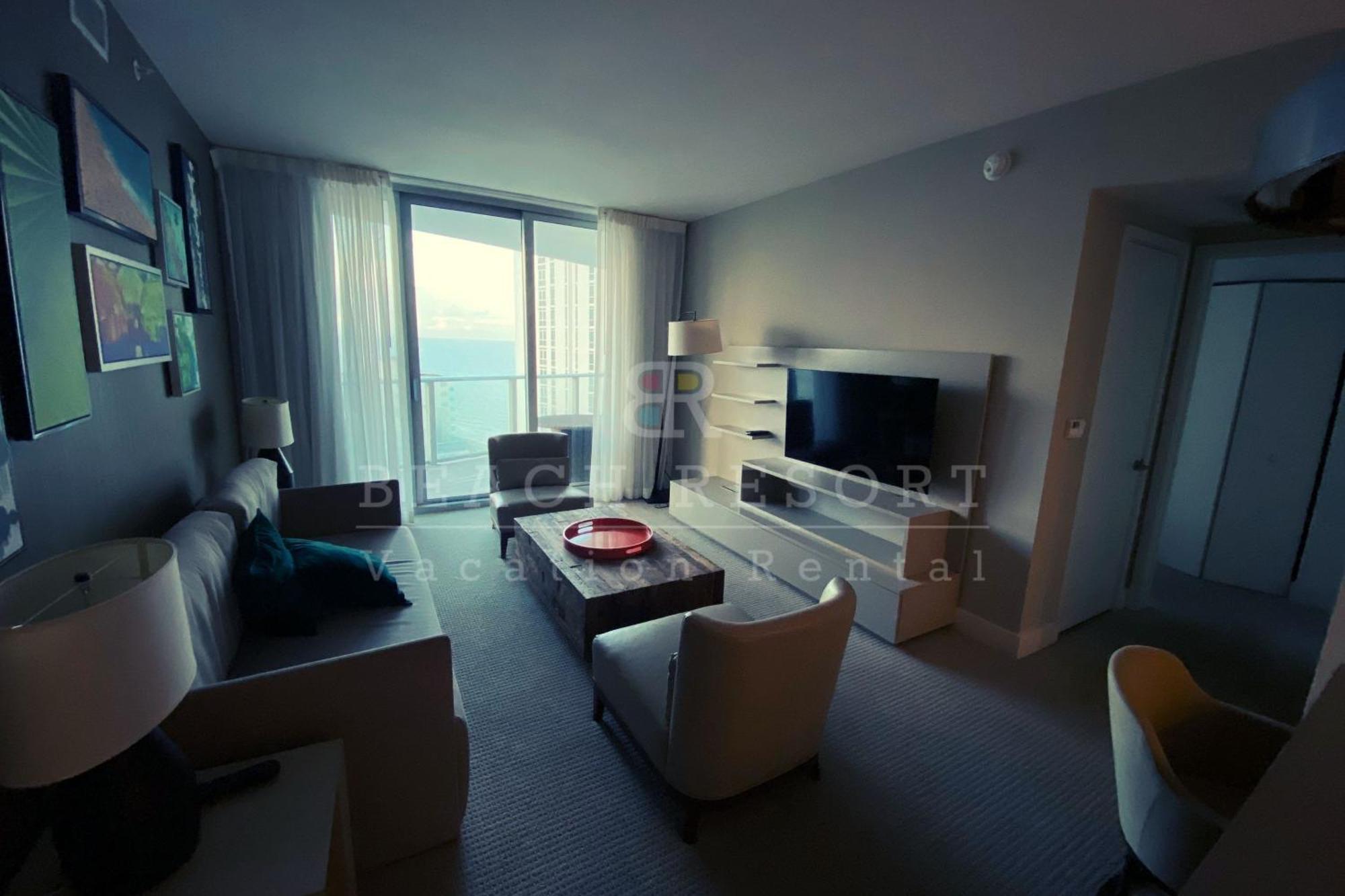 Luxury Apartahotel 4*