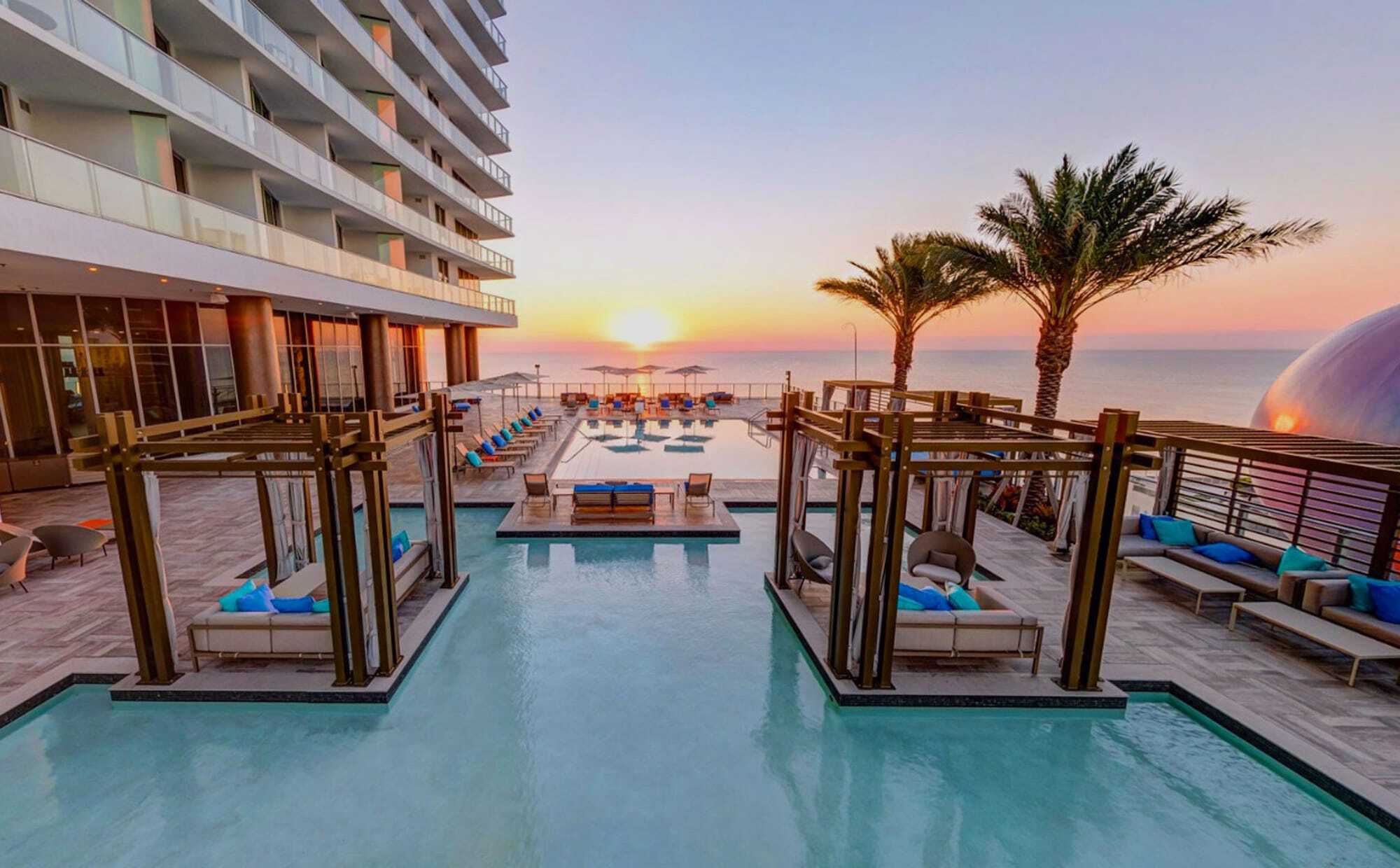 Luxury Apartahotel