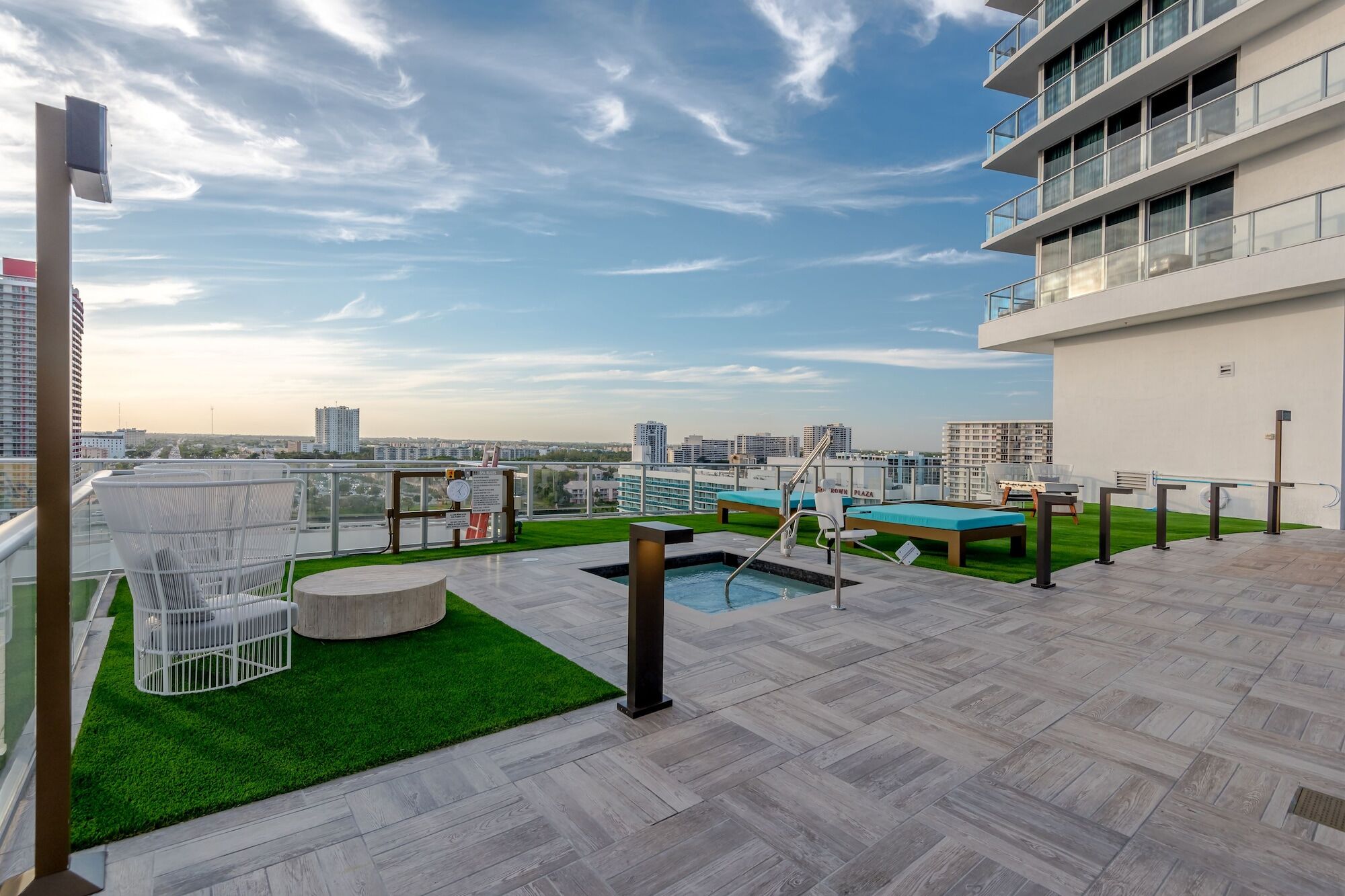 Luxury Apartahotel