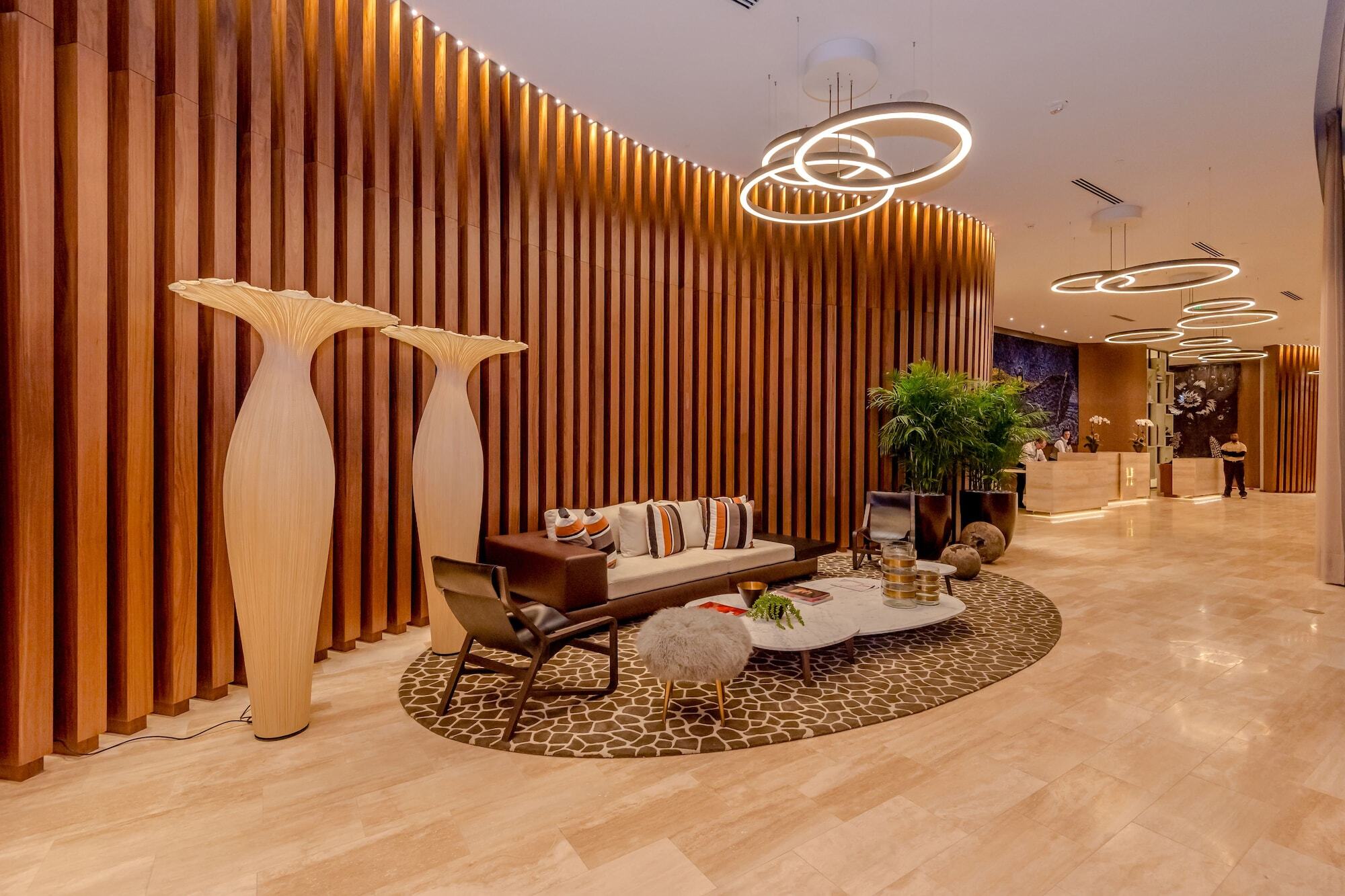 Luxury 4*